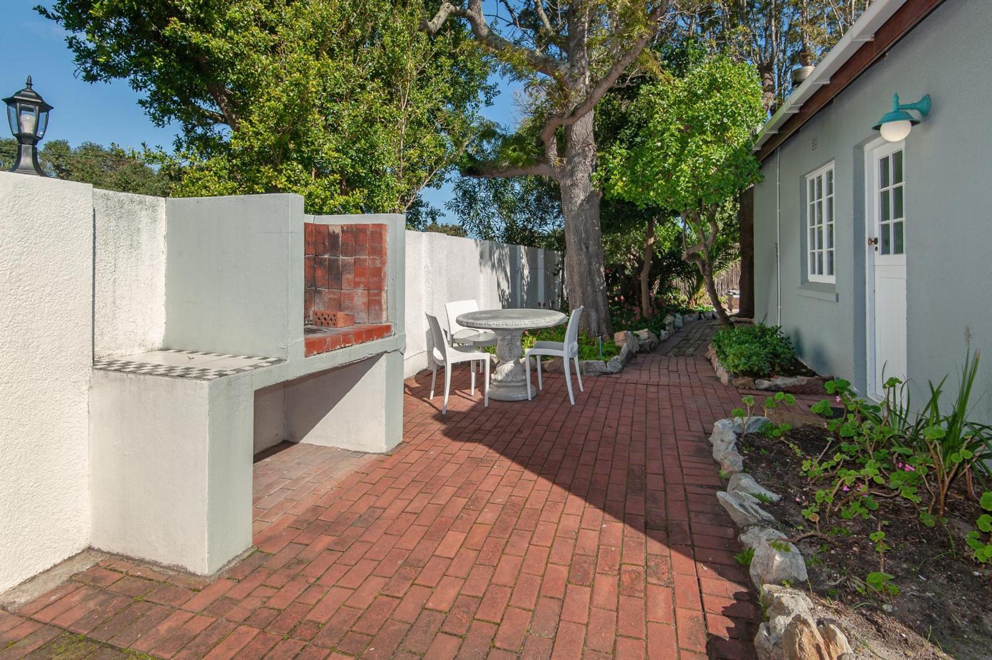 6 Stemmet Lodge Hermanus Esterno foto