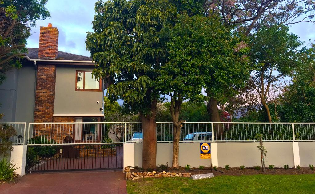 6 Stemmet Lodge Hermanus Esterno foto